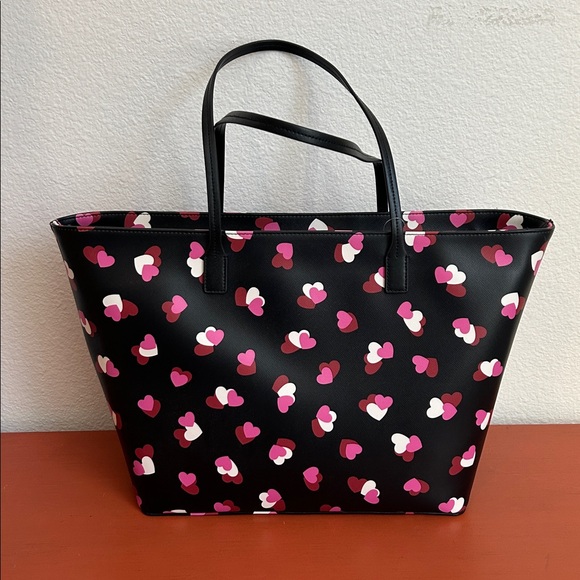 SOLD Kate Spade Margareta Flutter Hearts Tote NWT - Picture 3 of 9